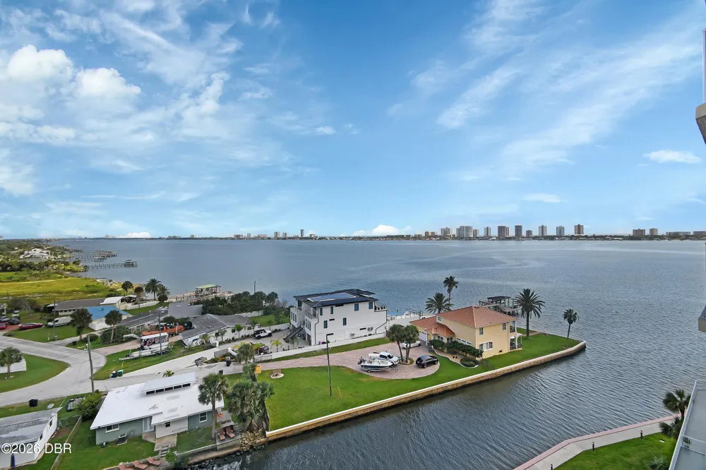 2801 S Ridgewood Avenue #914 South Daytona, FL 32119