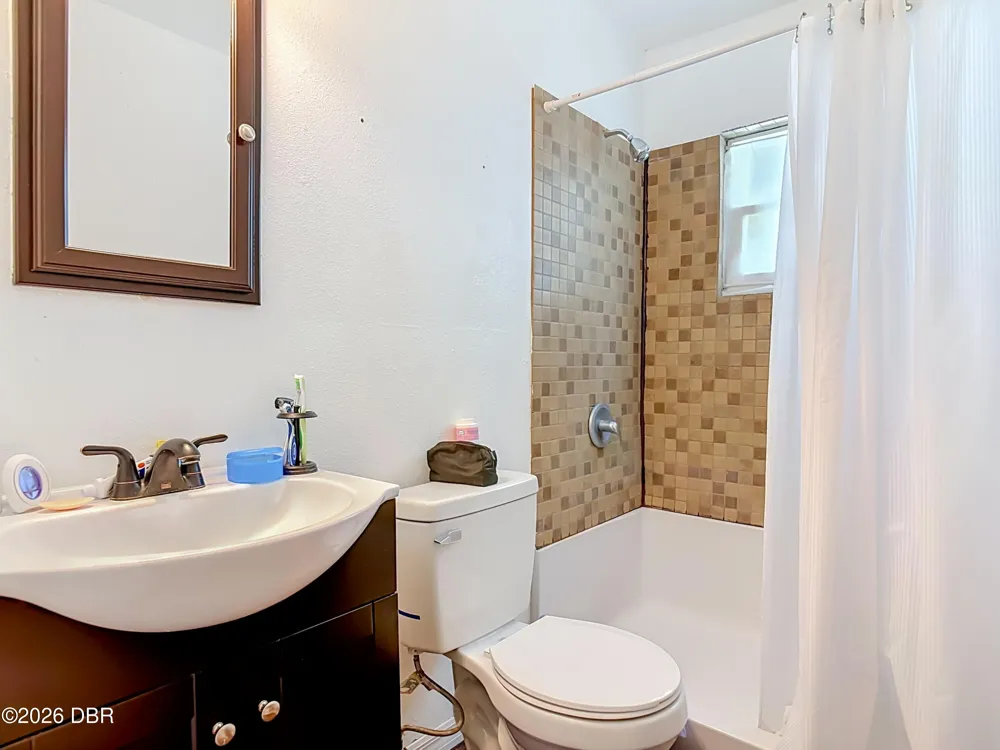 501 W Lisbon Parkway Deland, FL 32720