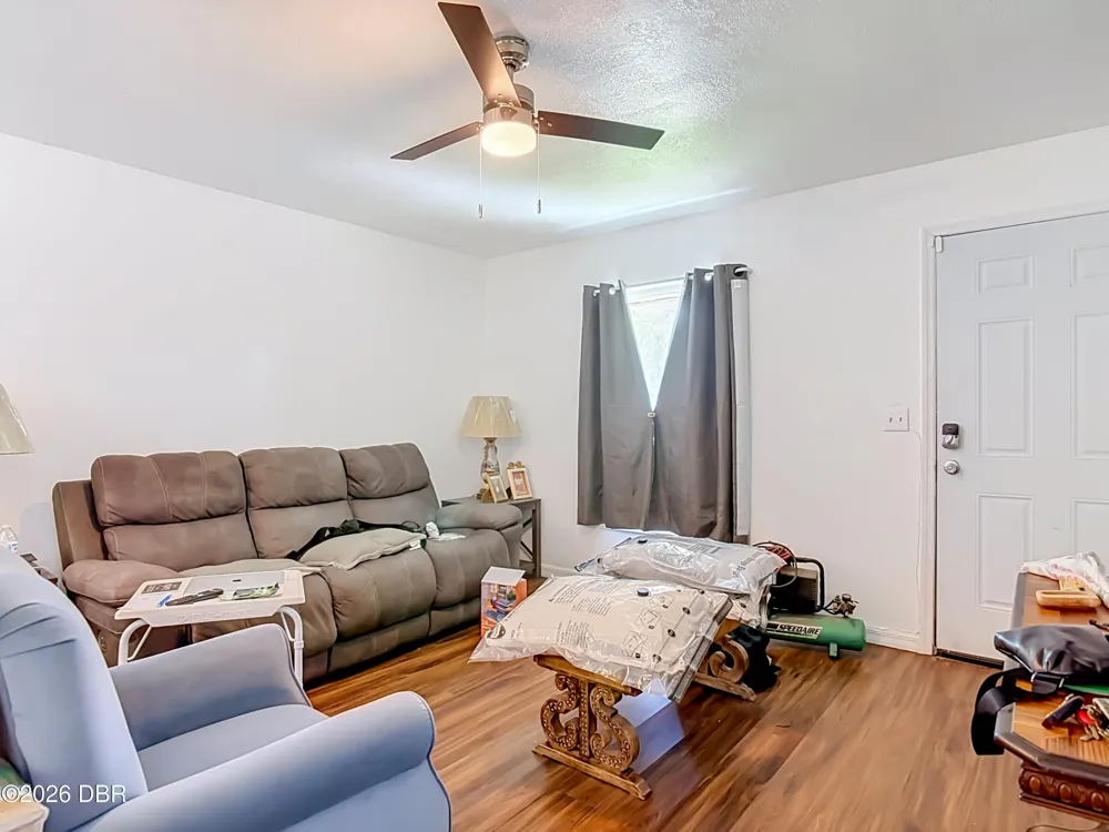 501 W Lisbon Parkway Deland, FL 32720