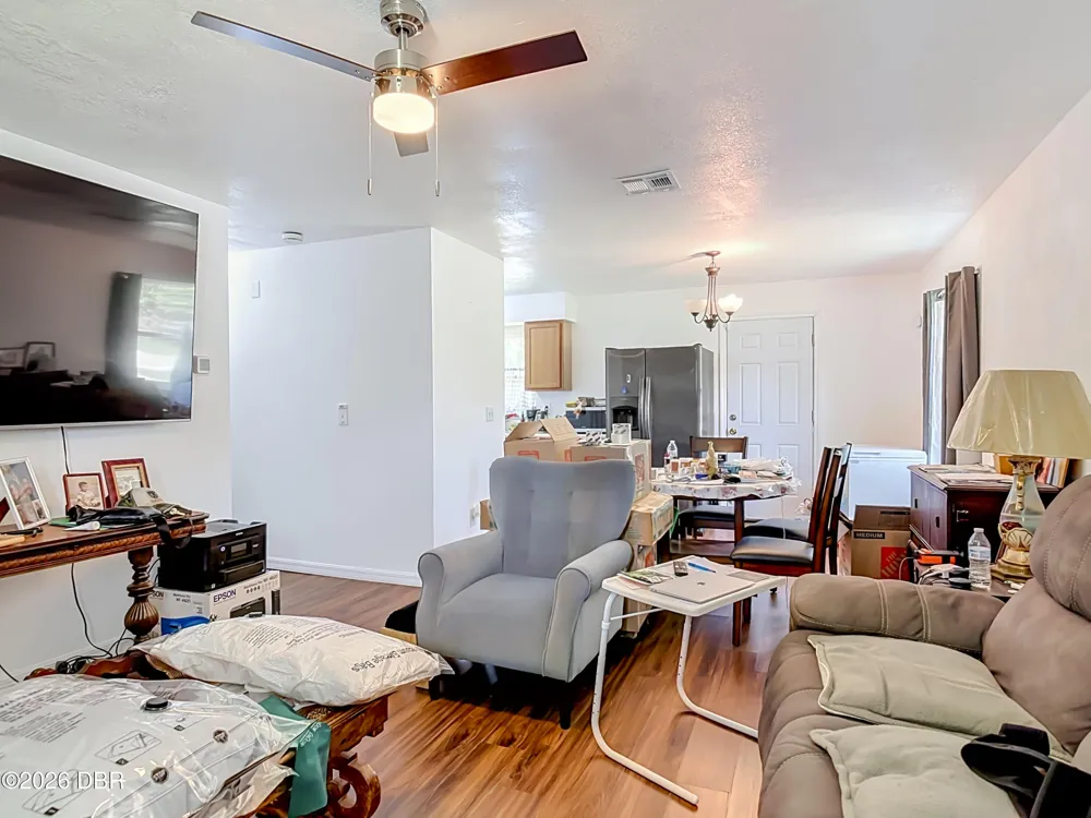 501 W Lisbon Parkway Deland, FL 32720