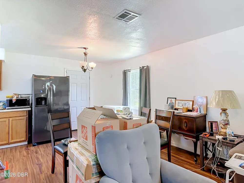501 W Lisbon Parkway Deland, FL 32720