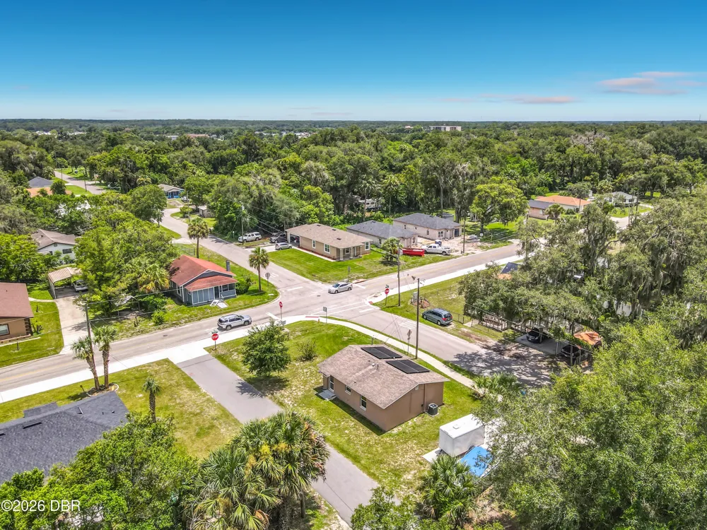 501 W Lisbon Parkway Deland, FL 32720