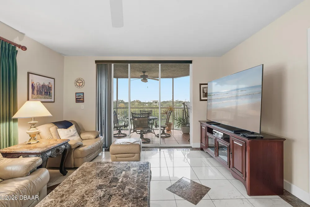 426 Bouchelle Drive #301 New Smyrna Beach, FL 32169