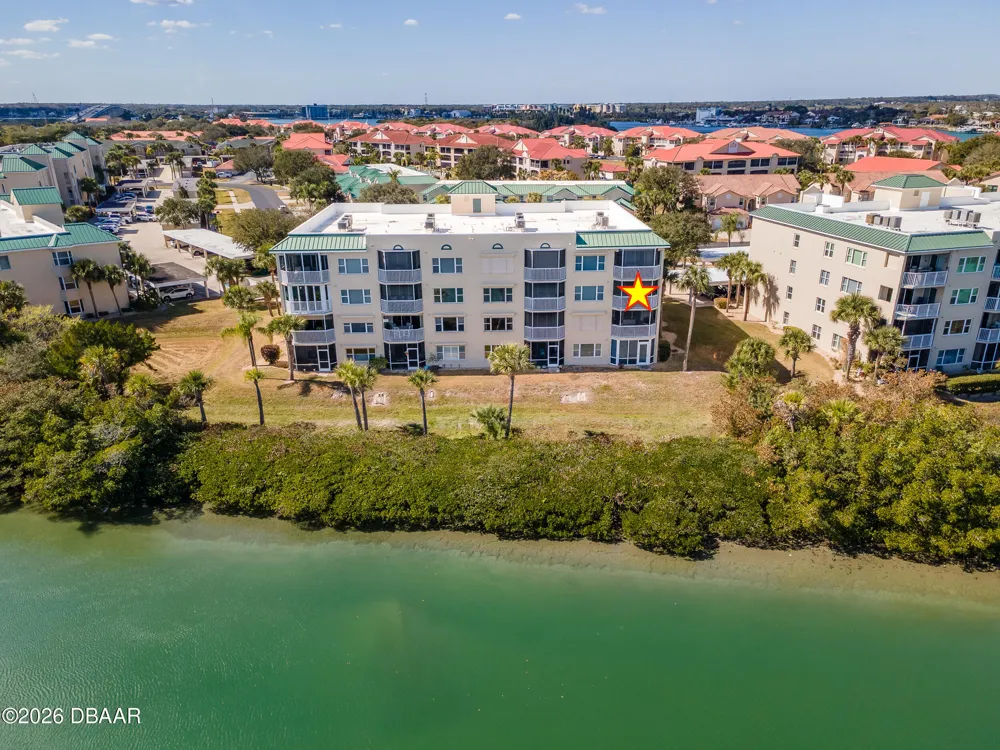 426 Bouchelle Drive #301 New Smyrna Beach, FL 32169