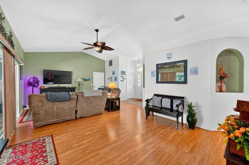 15 Pine Cedar Drive Palm Coast, FL 32164