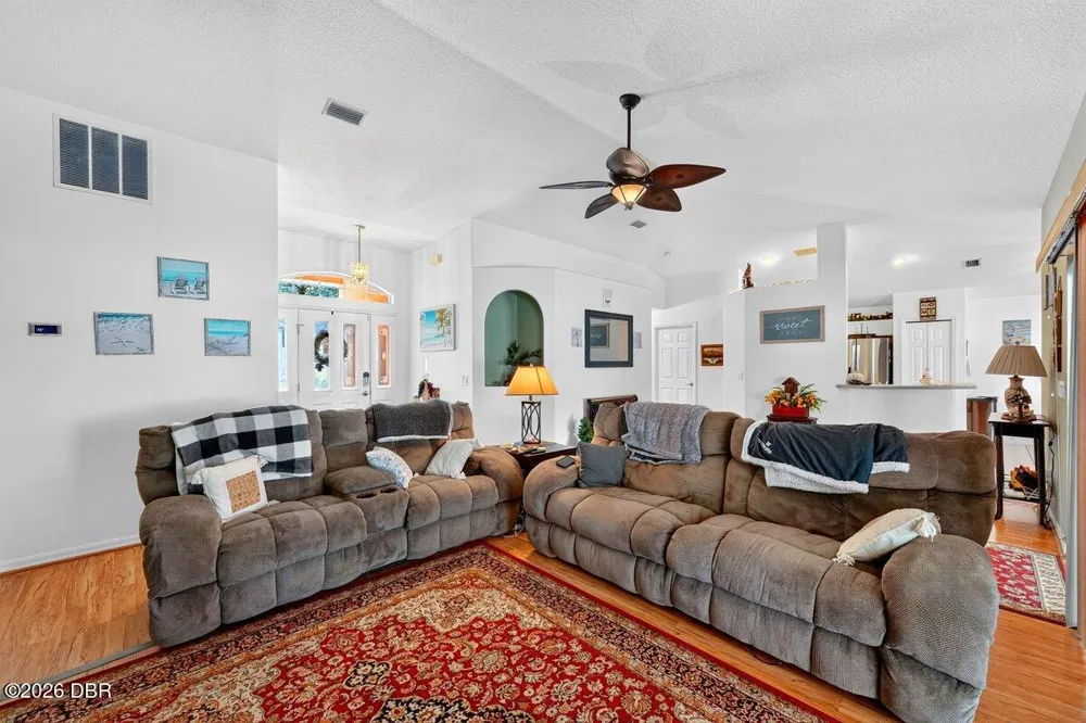 15 Pine Cedar Drive Palm Coast, FL 32164