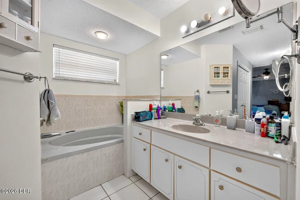 15 Pine Cedar Drive Palm Coast, FL 32164