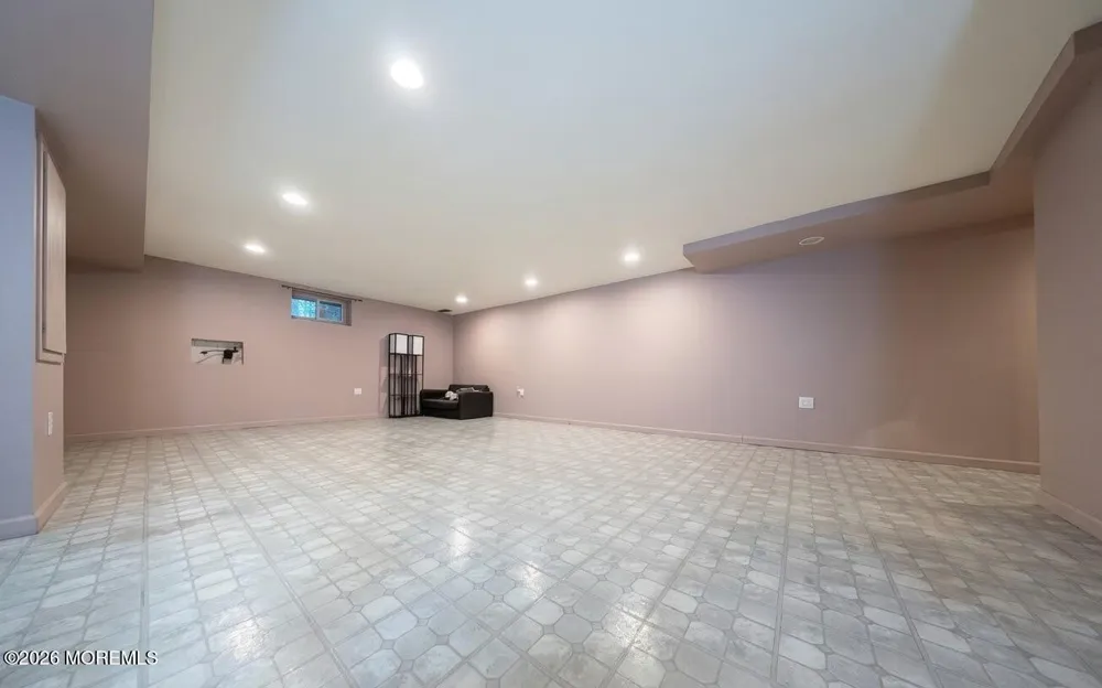 7 Porsche Drive Matawan, NJ 07747