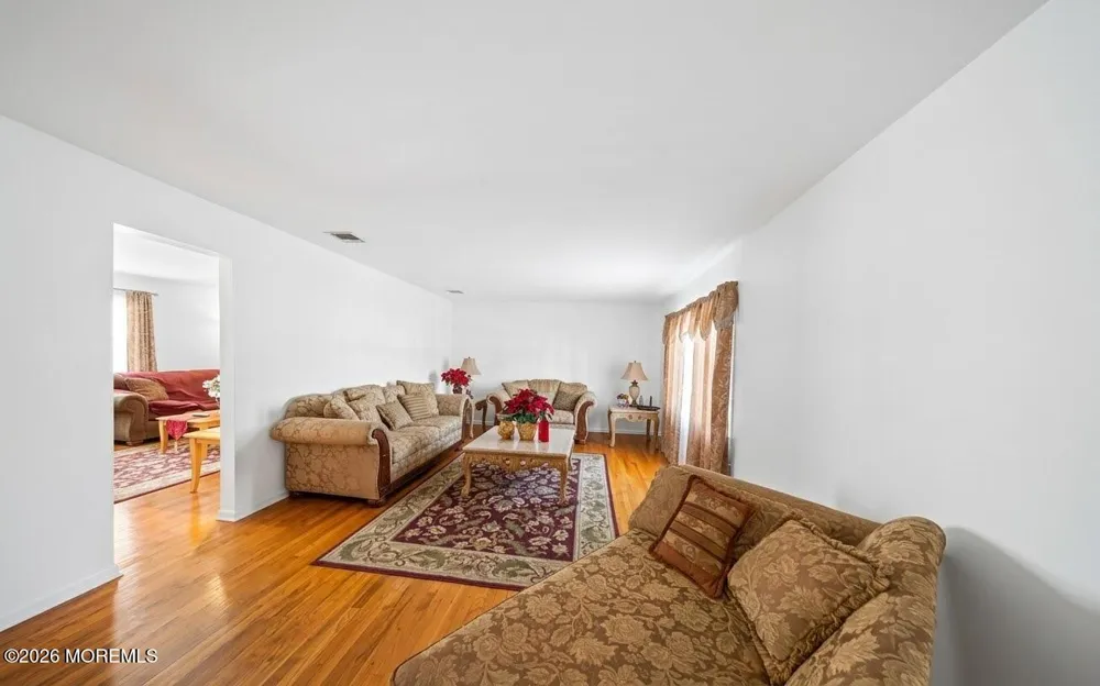 7 Porsche Drive Matawan, NJ 07747