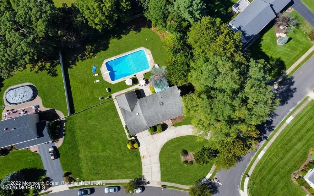 7 Porsche Drive Matawan, NJ 07747