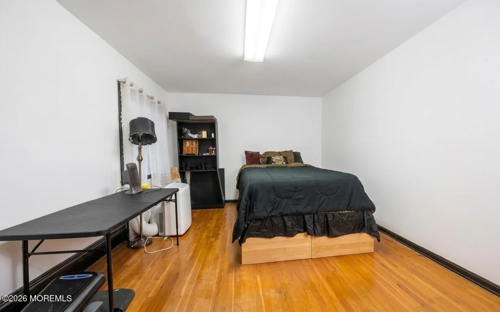 7 Porsche Drive Matawan, NJ 07747