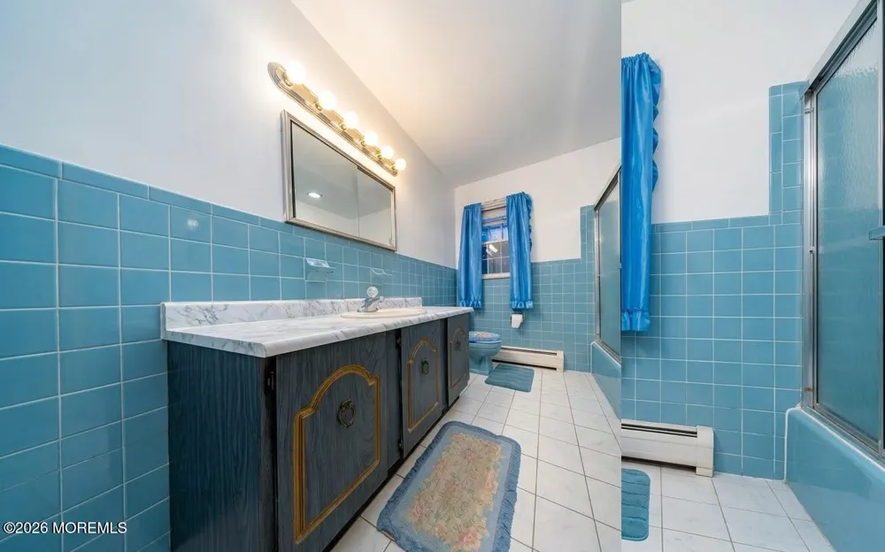 7 Porsche Drive Matawan, NJ 07747