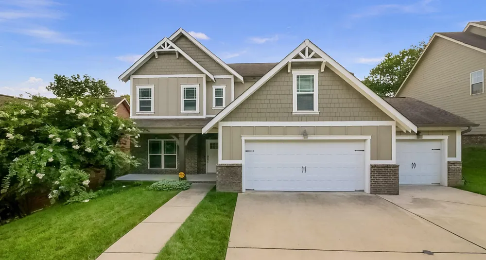 1276 Bridgeview Drive Chattanooga, TN 37415