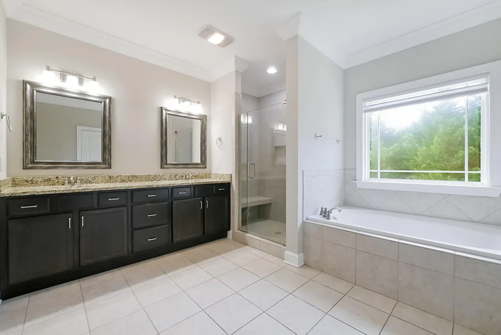 1276 Bridgeview Drive Chattanooga, TN 37415