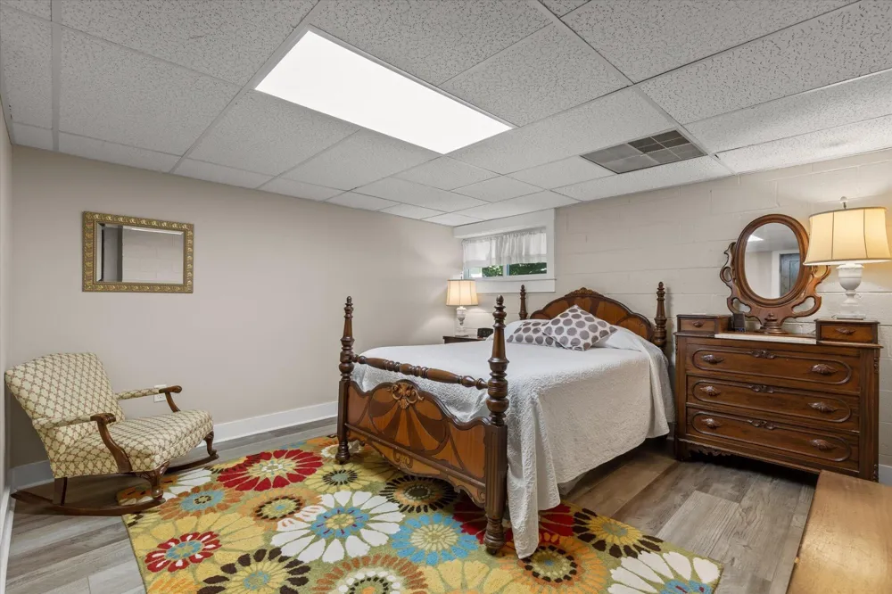 1910 Mcdade Lane Chattanooga, TN 37405