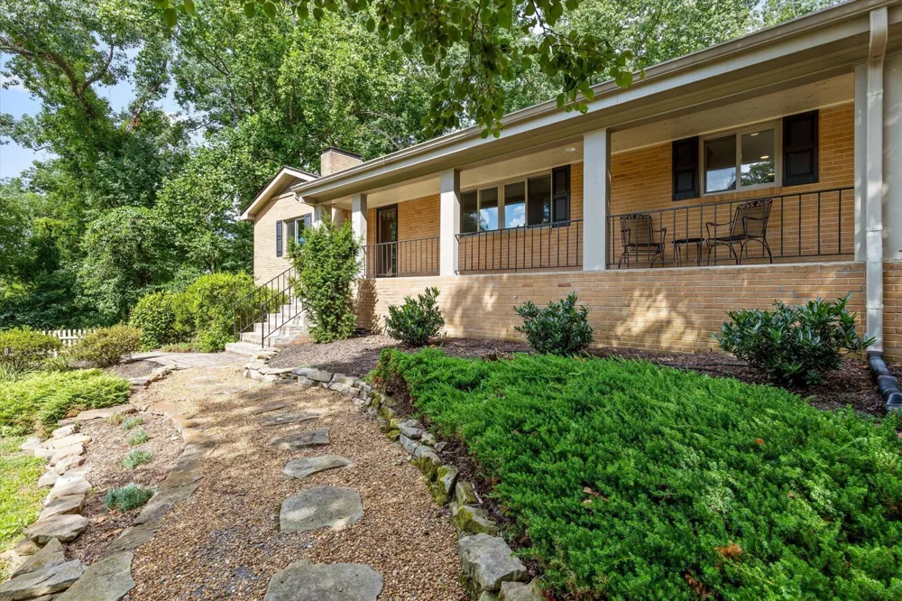 1910 Mcdade Lane Chattanooga, TN 37405
