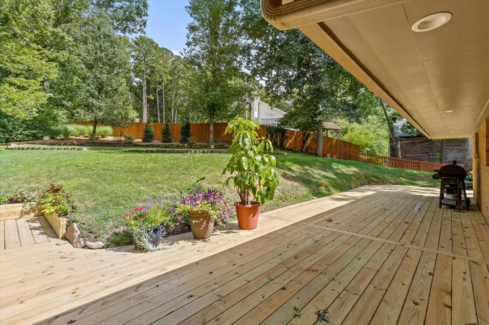 1910 Mcdade Lane Chattanooga, TN 37405