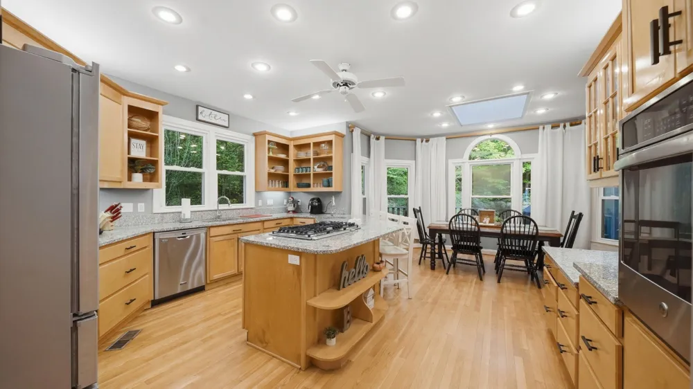 2928 Blue Teal Lane Signal Mountain, TN 37377