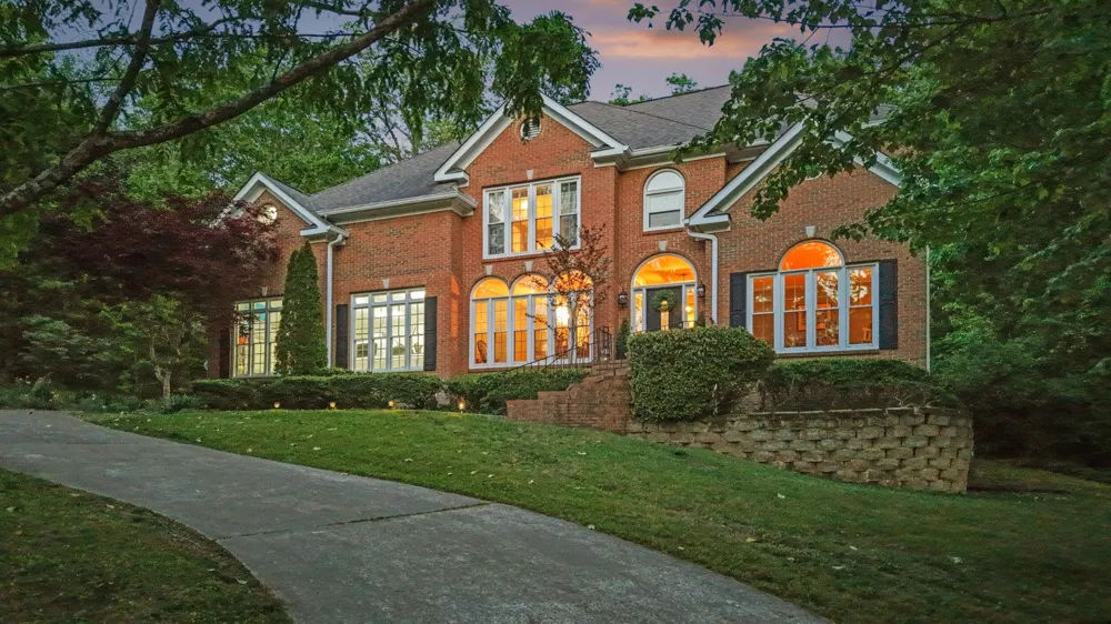 2928 Blue Teal Lane Signal Mountain, TN 37377