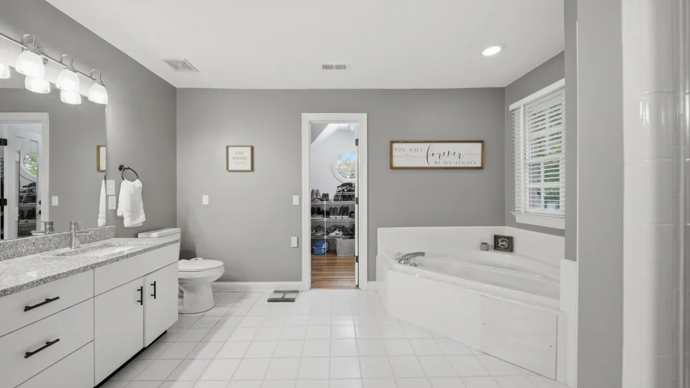 2928 Blue Teal Lane Signal Mountain, TN 37377