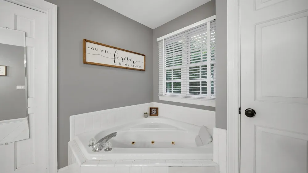2928 Blue Teal Lane Signal Mountain, TN 37377