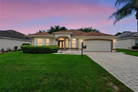 556 KINGSTON WAY