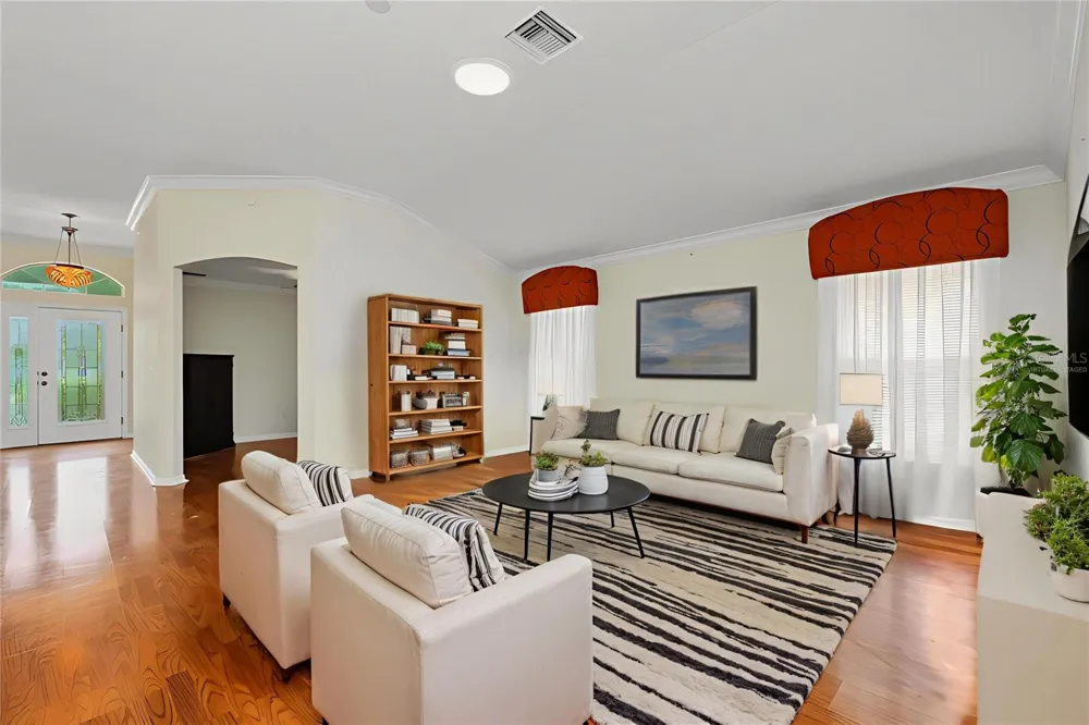 556 KINGSTON WAY The Villages, FL 32162
