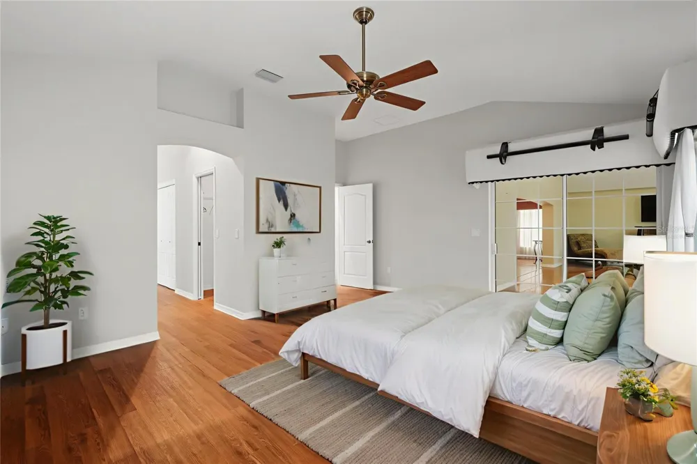 556 KINGSTON WAY The Villages, FL 32162