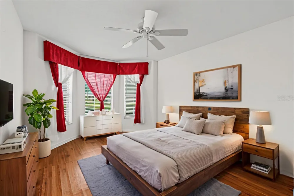 556 KINGSTON WAY The Villages, FL 32162