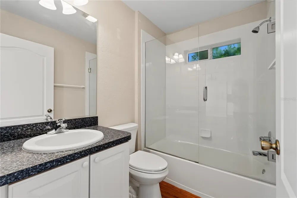 556 KINGSTON WAY The Villages, FL 32162