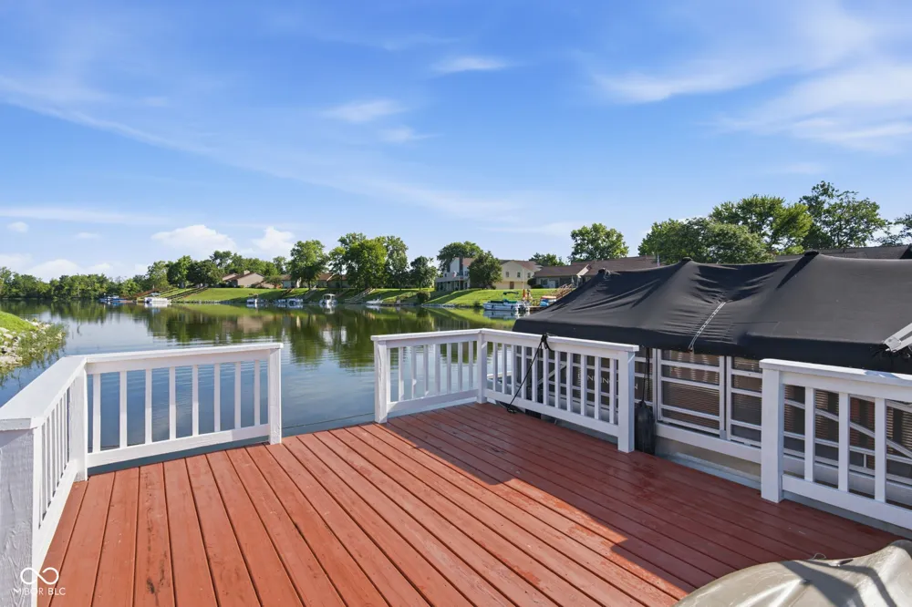 5747 Cross Bridge Way Plainfield, IN 46168