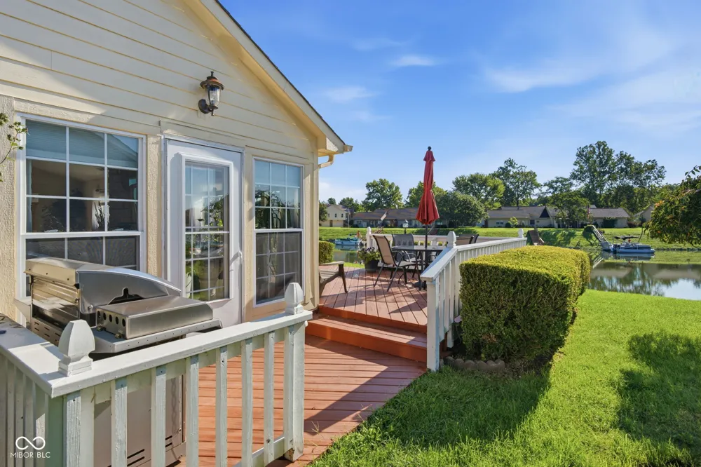 5747 Cross Bridge Way Plainfield, IN 46168