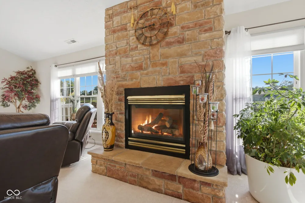 5747 Cross Bridge Way Plainfield, IN 46168