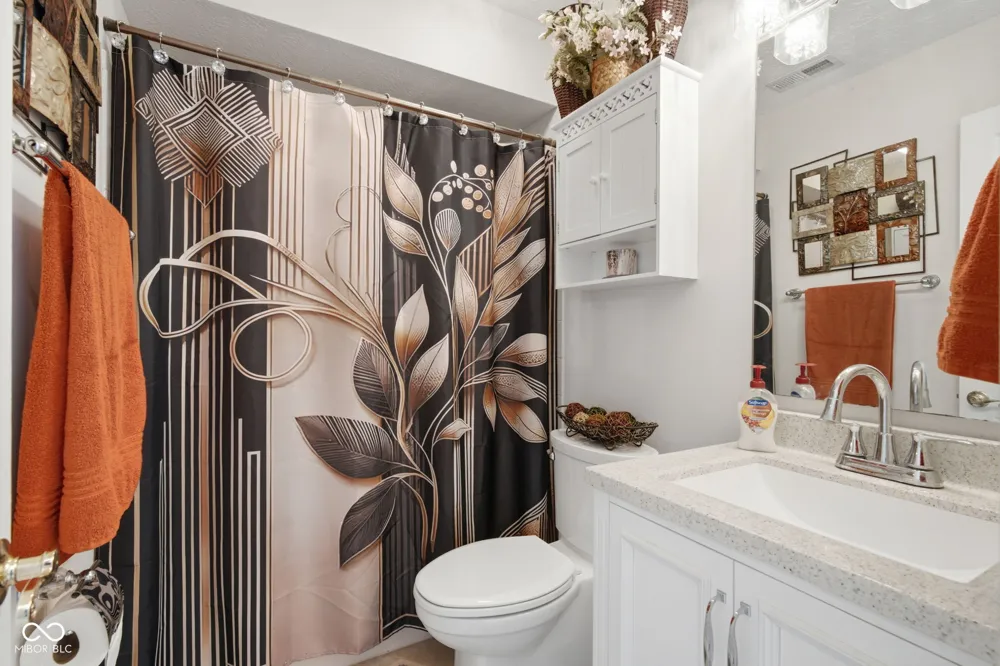 5747 Cross Bridge Way Plainfield, IN 46168