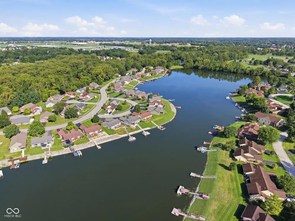 5747 Cross Bridge Way Plainfield, IN 46168