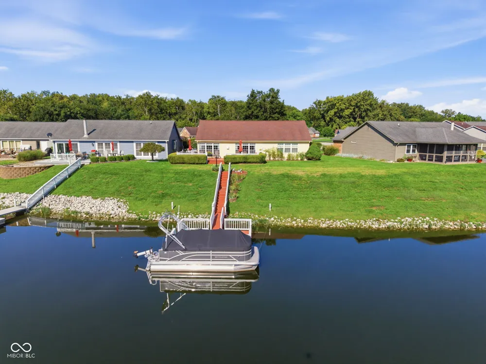 5747 Cross Bridge Way Plainfield, IN 46168