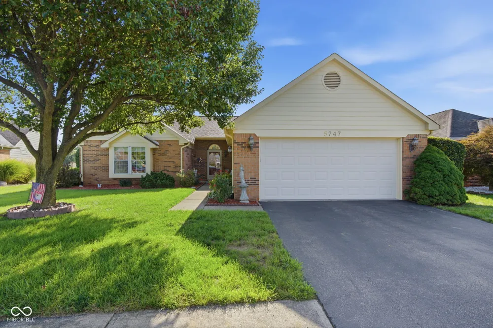 5747 Cross Bridge Way Plainfield, IN 46168