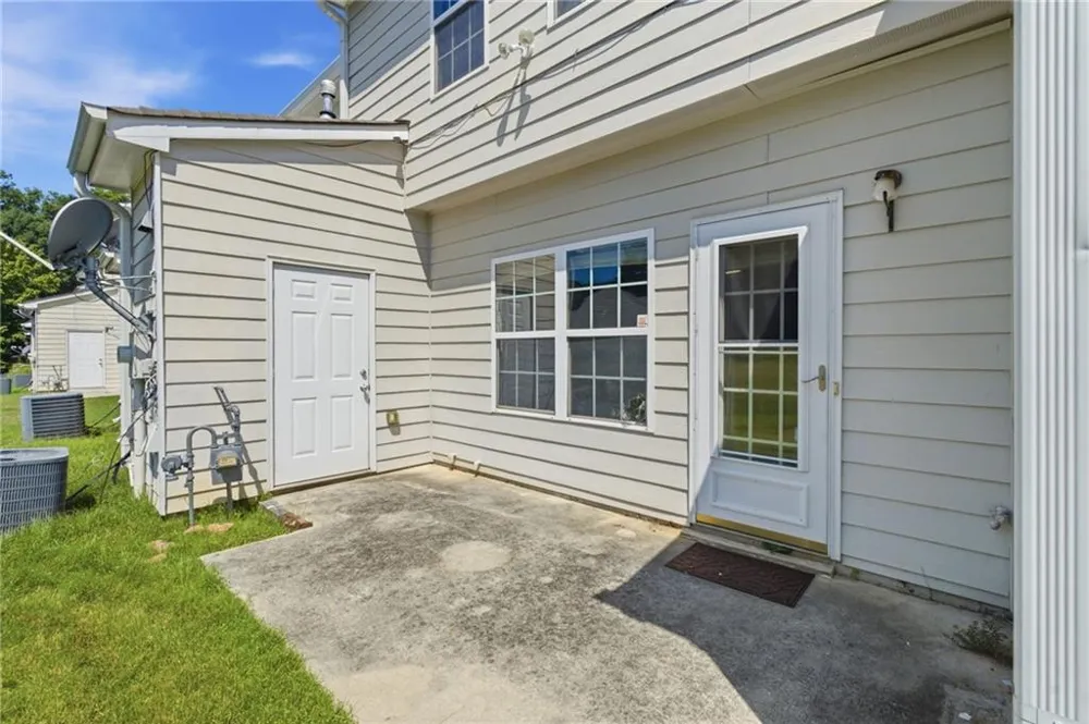 4116 Flat Trail Union City, GA 30291