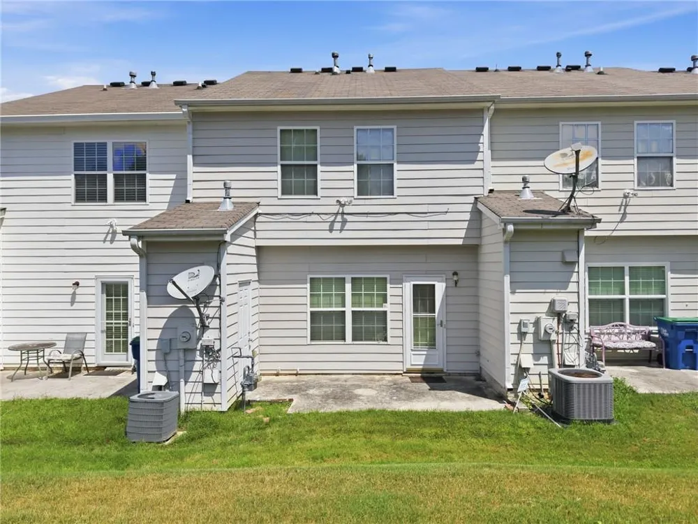 4116 Flat Trail Union City, GA 30291