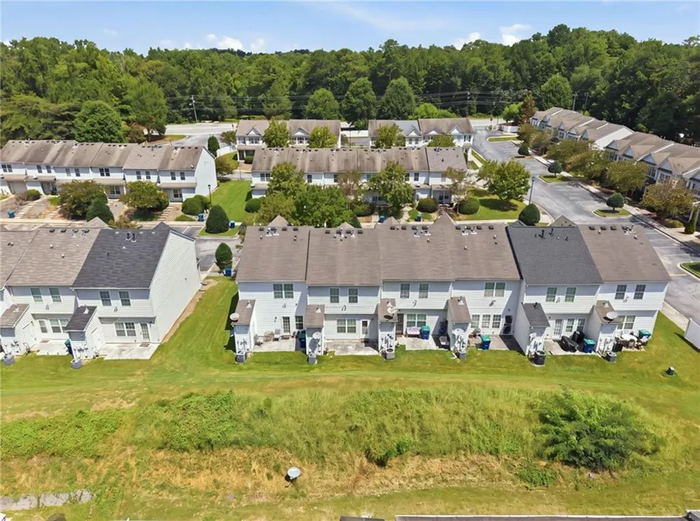 4116 Flat Trail Union City, GA 30291