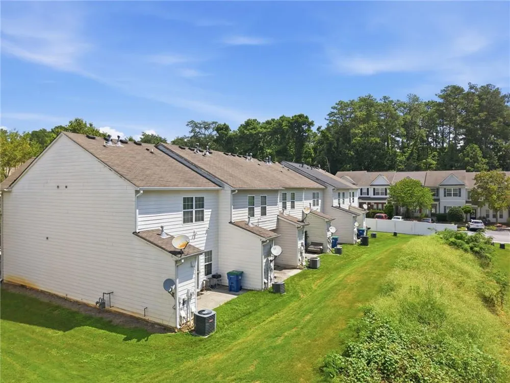 4116 Flat Trail Union City, GA 30291