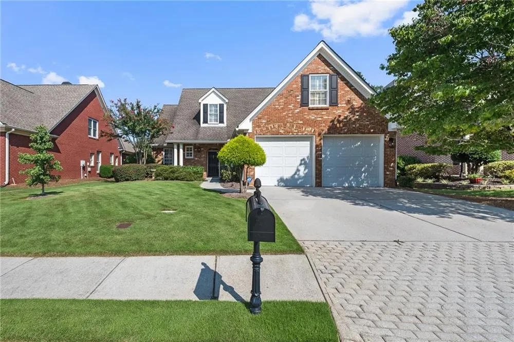 730 Windsor Place Circle Grayson, GA 30017