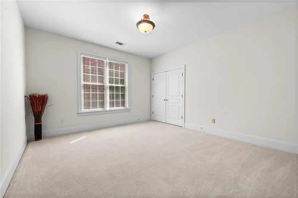 730 Windsor Place Circle Grayson, GA 30017