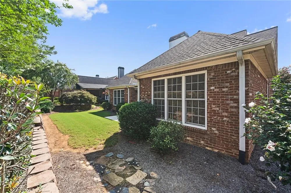 730 Windsor Place Circle Grayson, GA 30017