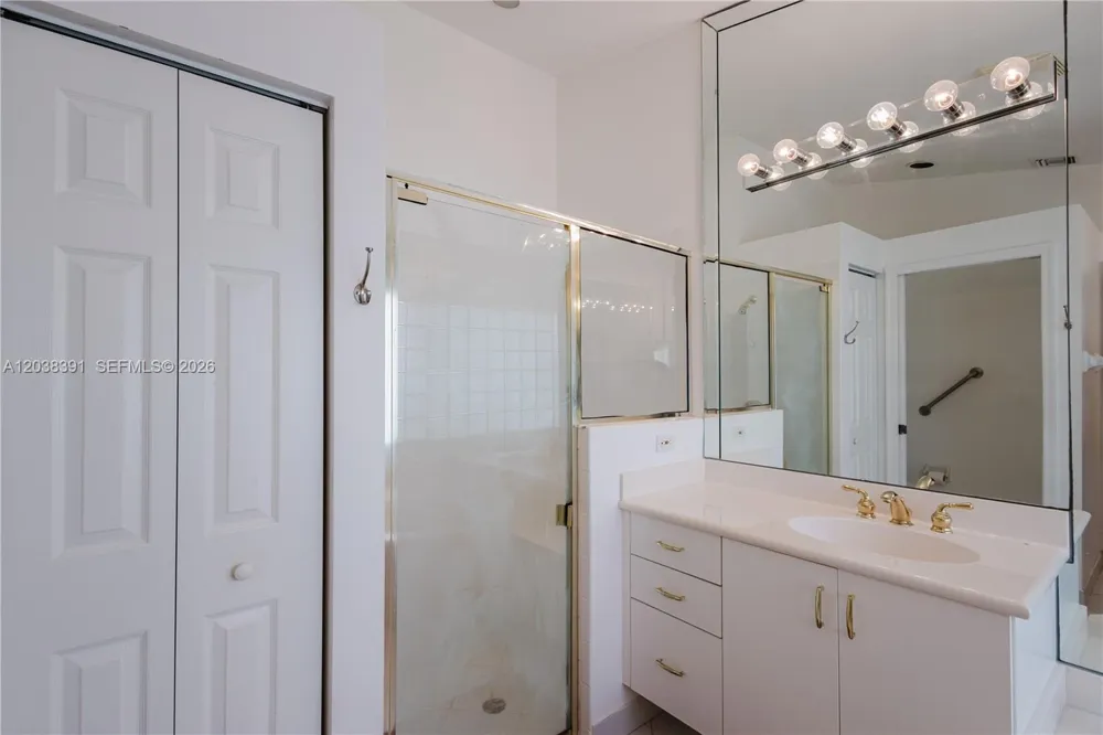 7577 Caprio Dr Boynton Beach, FL 33472