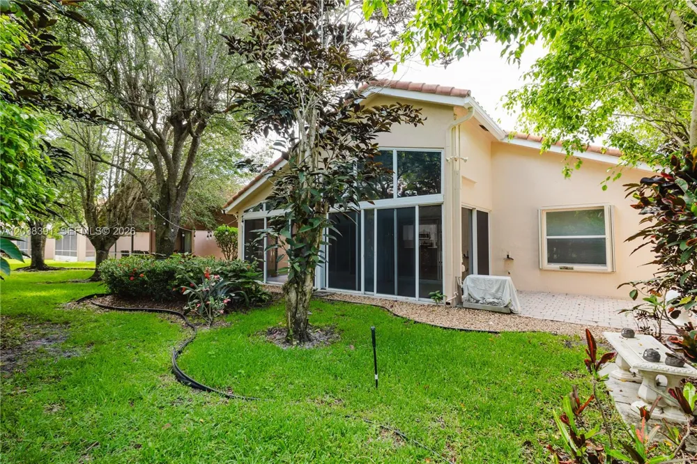 7577 Caprio Dr Boynton Beach, FL 33472