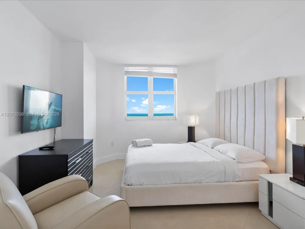 17375 Collins Ave #808 Sunny Isles Beach, FL 33160