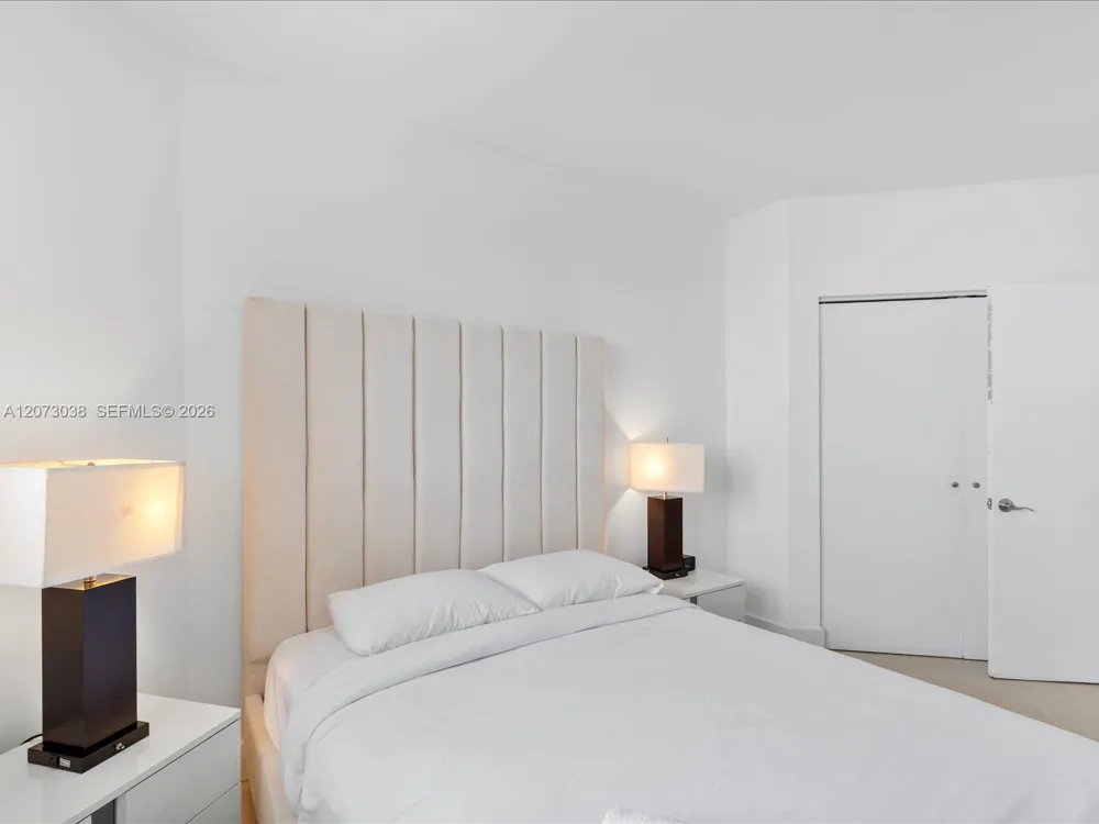 17375 Collins Ave #808 Sunny Isles Beach, FL 33160