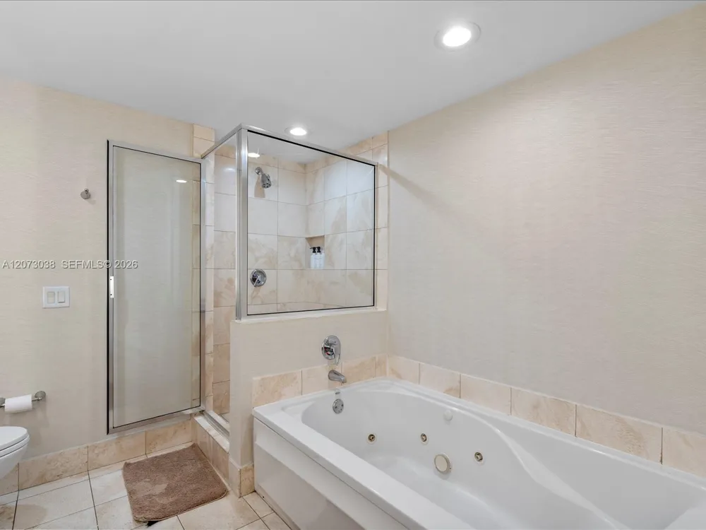 17375 Collins Ave #808 Sunny Isles Beach, FL 33160