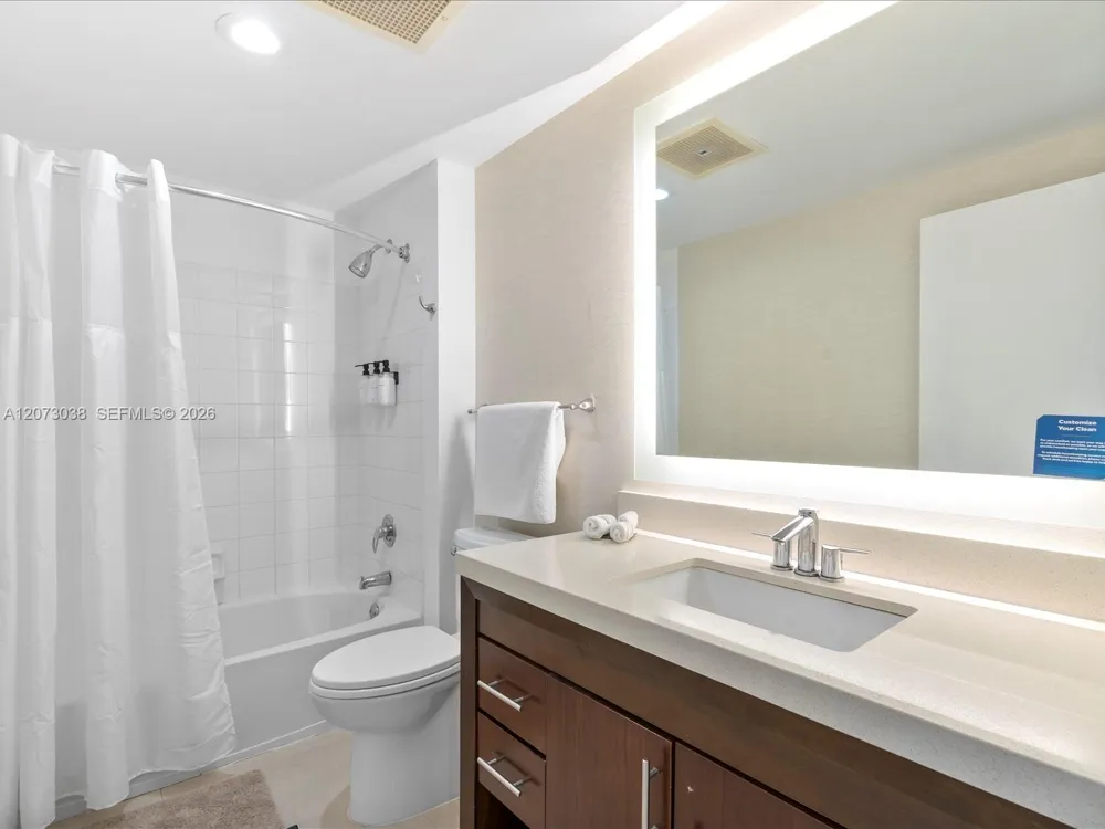 17375 Collins Ave #808 Sunny Isles Beach, FL 33160